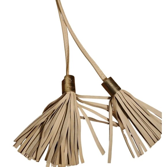 Lancel Paris Satchel Medium Sized Ecru Embroidered Quilted Leather Old Money - Picture 10 of 10